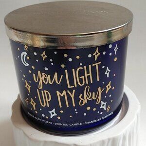 Bath and Body Works You Light Up My Sky Candle Three Wick Lavender Vanilla
